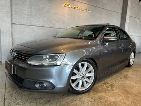 VolksWagen JETTA Comfortline 2.0 T.Flex 8V 4p Tipt.