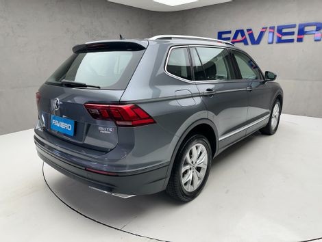 VolksWagen TIGUAN Allspac Comf 250 TSI 1.4 Flex