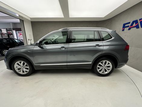 VolksWagen TIGUAN Allspac Comf 250 TSI 1.4 Flex