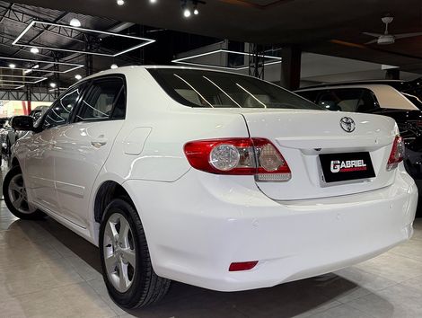 Toyota Corolla XEi 2.0 Flex 16V Aut.