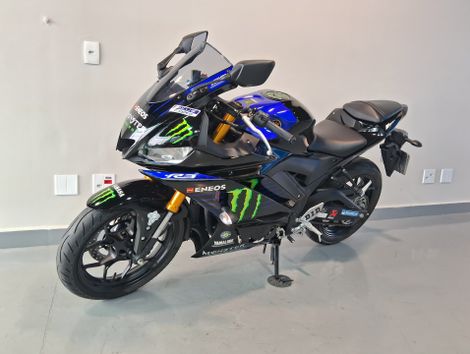 YAMAHA YZF R-3 321/ABS