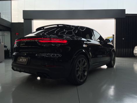 Porsche Cayenne Coupe E-Hybrid 3.0 V6 462cv