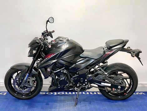 SUZUKI GSX-S 750