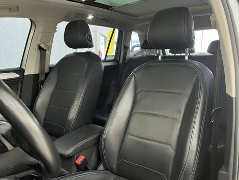 VolksWagen TIGUAN Allspac 250 TSI 1.4 Flex