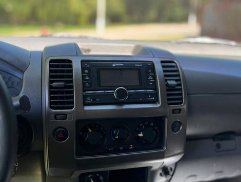 Nissan Frontier SEL CD 4x4 2.5 TB Diesel Aut.