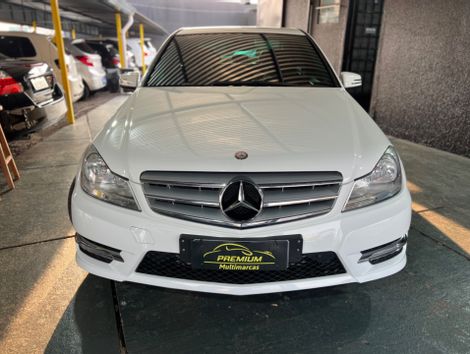 Mercedes C-180 CGI Sport 1.6 TB 16V 156cv Aut.