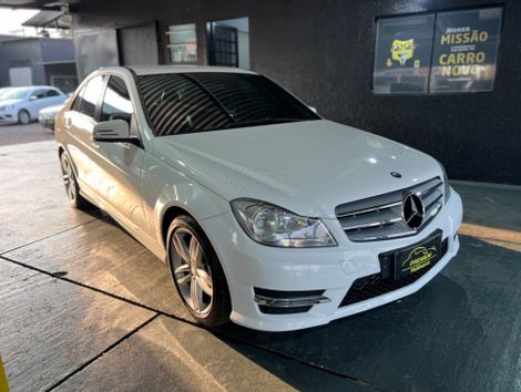 Mercedes C-180 CGI Sport 1.6 TB 16V 156cv Aut.