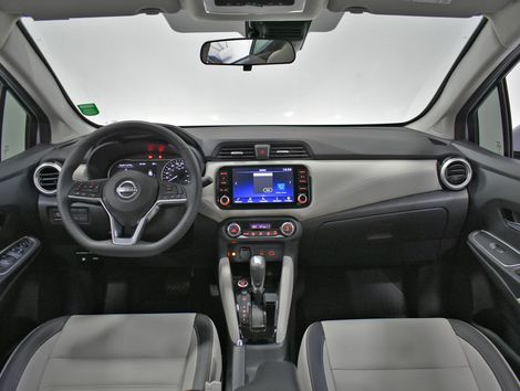 Nissan VERSA Exclusive 1.6 16V Flex Aut.