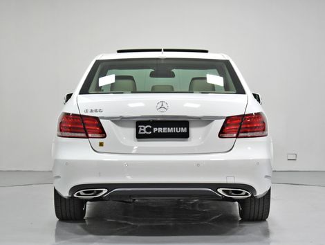 Mercedes E-250 CGI Avantgarde 2.0 TB 211cv Aut.