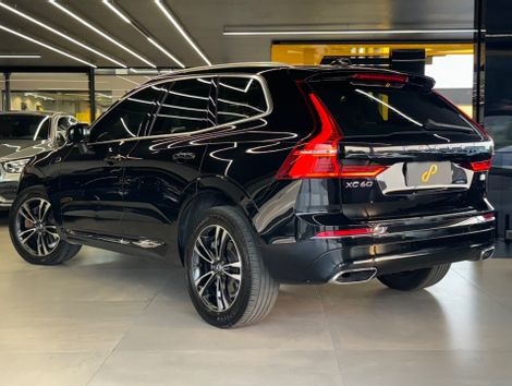 Volvo XC 60 T-8 HÍBRIDO MOMENTUM 2.0 5p