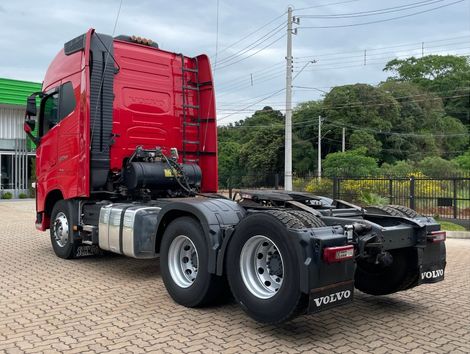 VOLVO FH-500 GLOBETROTTER 6x2 2p (diesel) (E5)