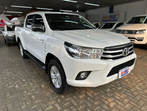 Toyota Hilux CD SRV 4x2 2.7 Flex 16V Aut.