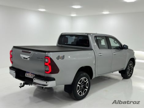 Toyota Hilux CD SRX 4x4 2.8 TDI 16V Diesel Aut.