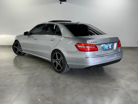 Mercedes E-250 CGI Avantgarde 1.8 16V 204cv Aut.