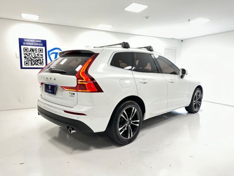 Volvo XC 60 T-5 MOMENTUM 2.0 254cv AWD 5p