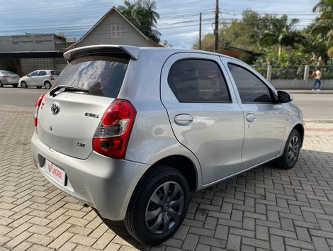 Toyota ETIOS X 1.3 Flex 16V 5p Mec.