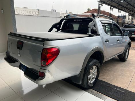 Mitsubishi L200 Triton GLS 3.2 CD TB Int.Diesel Mec