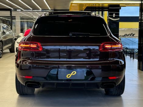 Porsche Macan 2.0 Turbo