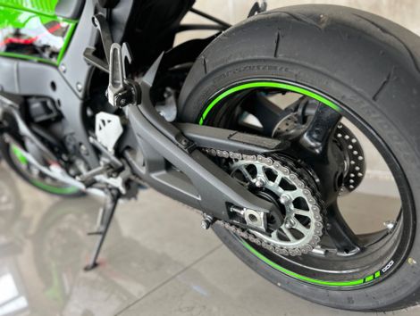 KAWASAKI NINJA ZX-10/ ZX-10R 1000cc/30TH Aniv.