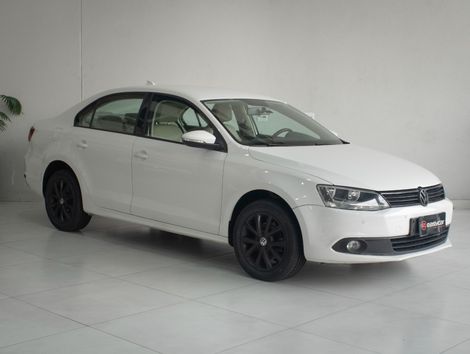 VolksWagen JETTA Comfortline 2.0 T.Flex 8V 4p Tipt.