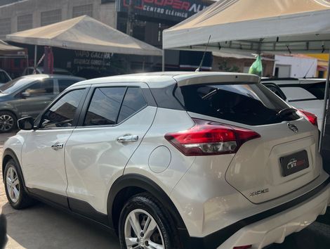 Nissan KICKS Active S 1.6 16V Flex Aut.