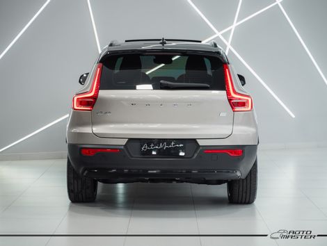 Volvo XC 40 Twin Ultimate (Elétrico)