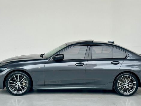 BMW 330i Sport 2.0 TB 16V 4p