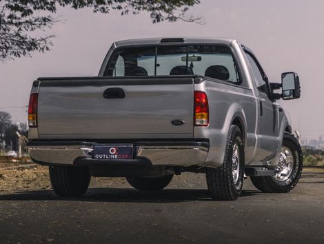 Ford F-250 XL Super Duty 4.2 V6