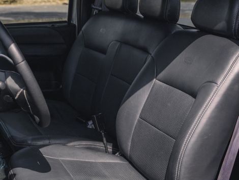 Ford F-250 XL Super Duty 4.2 V6
