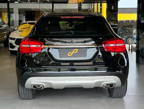 Mercedes GLA 200 Advance 1.6/1.6 TB 16V Flex Aut.