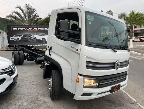 VOLKSWAGEN 11-180 Delivery 4x2 2p (diesel)(E6)