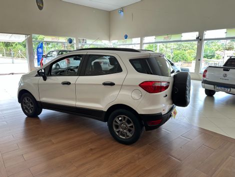 Ford EcoSport SE 1.6 16V Flex 5p Mec.