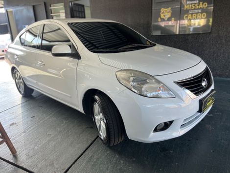 Nissan VERSA SL 1.6 16V Flex Fuel 4p Mec.