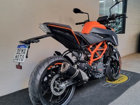 KTM DUKE 390