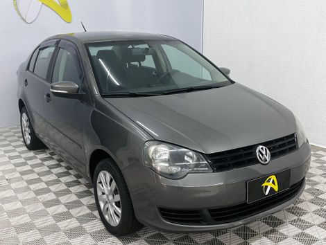 VolksWagen Polo Sedan 1.6 Mi Total Flex 8V 4p