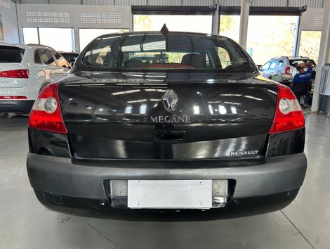 Renault MEGANE SEDAN DYNAMIQUE 2.0 16V MEC.