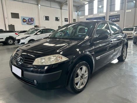 Renault MEGANE SEDAN DYNAMIQUE 2.0 16V MEC.