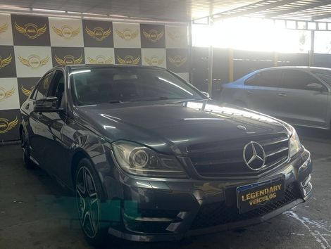 Mercedes C-180 CGI Sport 1.6 TB 16V 156cv Aut.