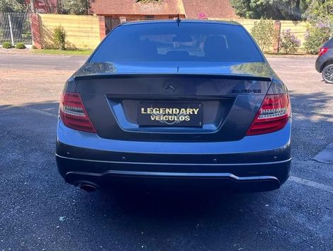 Mercedes C-180 CGI Sport 1.6 TB 16V 156cv Aut.