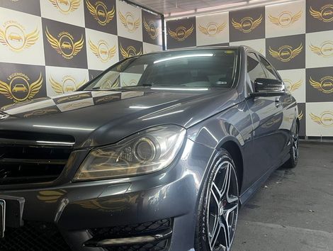Mercedes C-180 CGI Sport 1.6 TB 16V 156cv Aut.