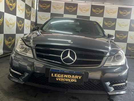 Mercedes C-180 CGI Sport 1.6 TB 16V 156cv Aut.