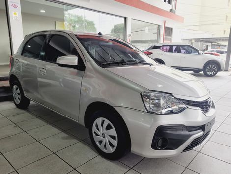 Toyota ETIOS XS 1.5 Flex 16V 5p Aut.