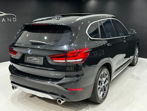 BMW X1 SDRIVE 20i X-Line 2.0 TB Active Flex