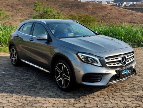 Mercedes GLA 250 Sport 2.0 TB 16V 4x2  211cv Aut.