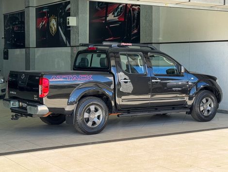 Nissan Frontier LE ATTACK CD 4x4 2.5 TB Die.Aut