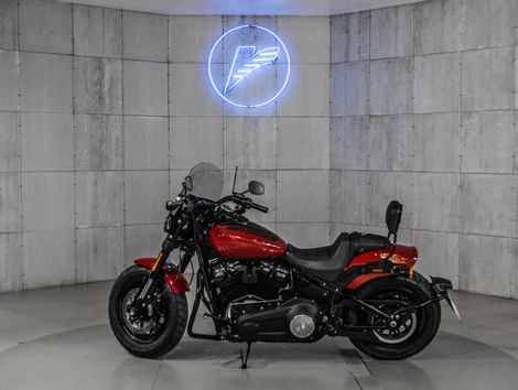 Harley FAT BOB 114