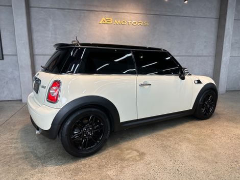 Mini COOPER 1.6 Aut.