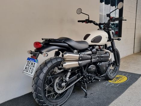 TRIUMPH STREET SCRAMBLER 900cc