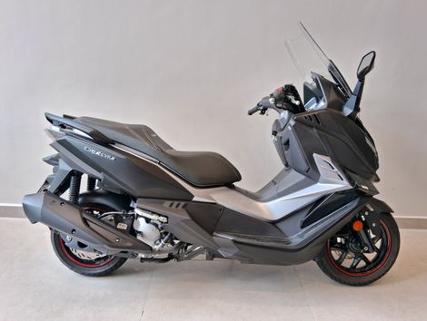 DAFRA CRUISYM 300 