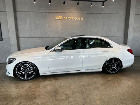 Mercedes C-200 Avantgarde 2.0 TB 16V 184cv Aut.